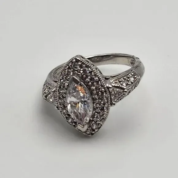 Meda Sterling Silver Halo Marquise CZ Ring (7)